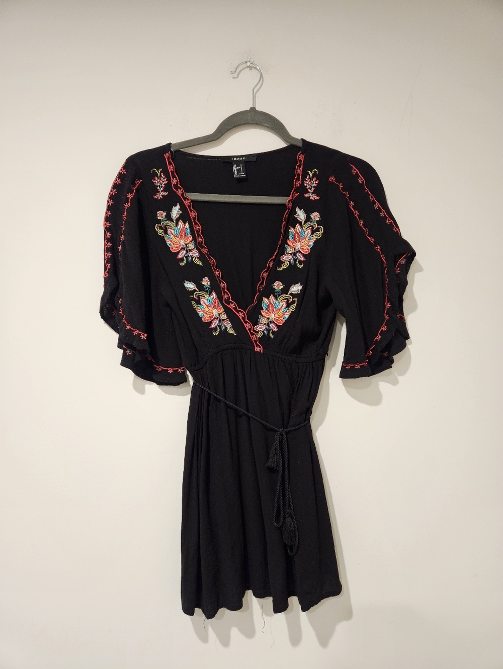 Forever 21 Black Tunic with Multicolor Floral Embroidery, Size Small